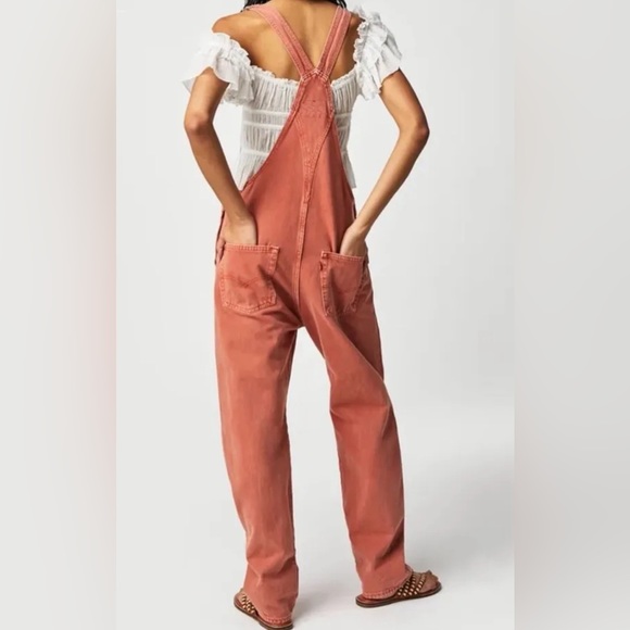 Levi’s Women’s Vintage Denim Overalls Brown Sz S NWT - Picture 4 of 12